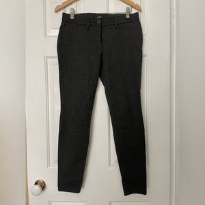 Like New - LOFT jeggings Size 8P